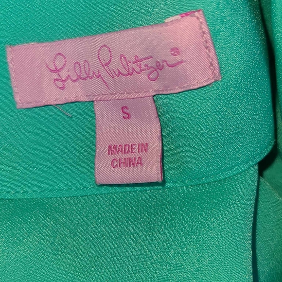 Lilly Pulitzer short sleeve top - Picture 3 of 4